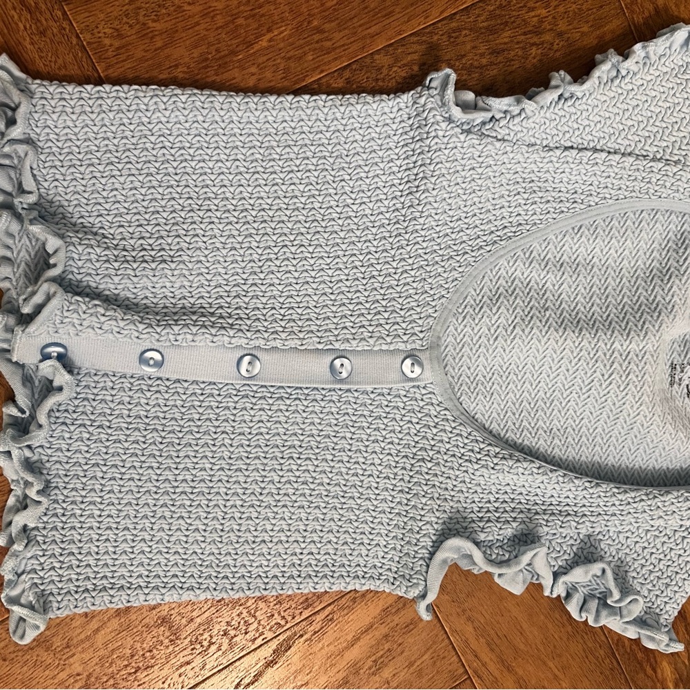 URBAN OUTFITTERS out from under Light Blue Knit Crop shirt with Ruffle Trim XS/S